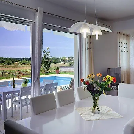 Holiday home Billa *